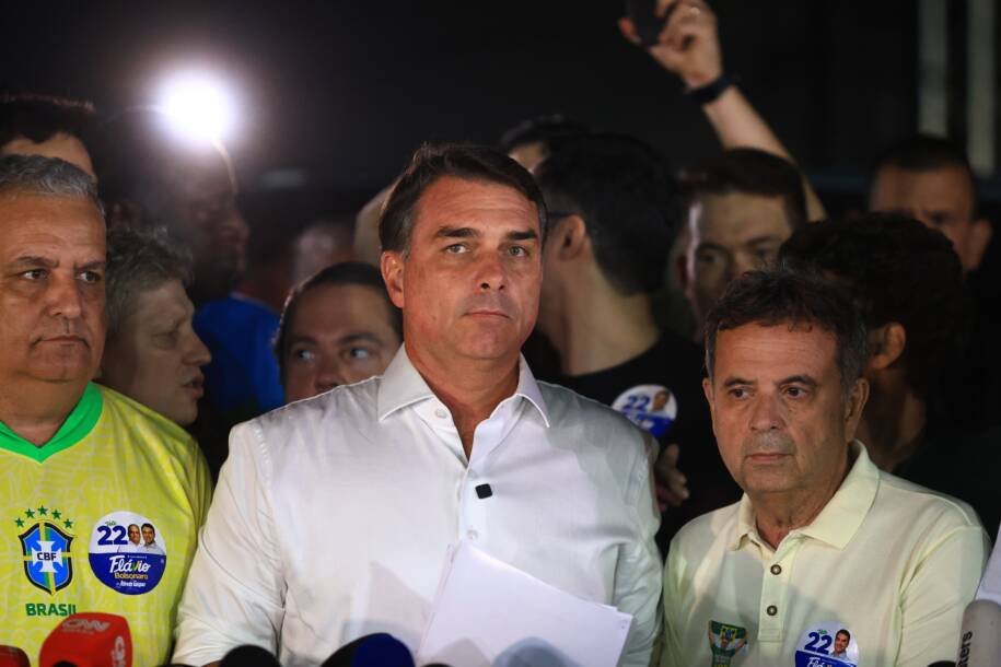 Luiz Inácio Lula da Silva surpreende mercado que apostava em Flávio Bolsonaro