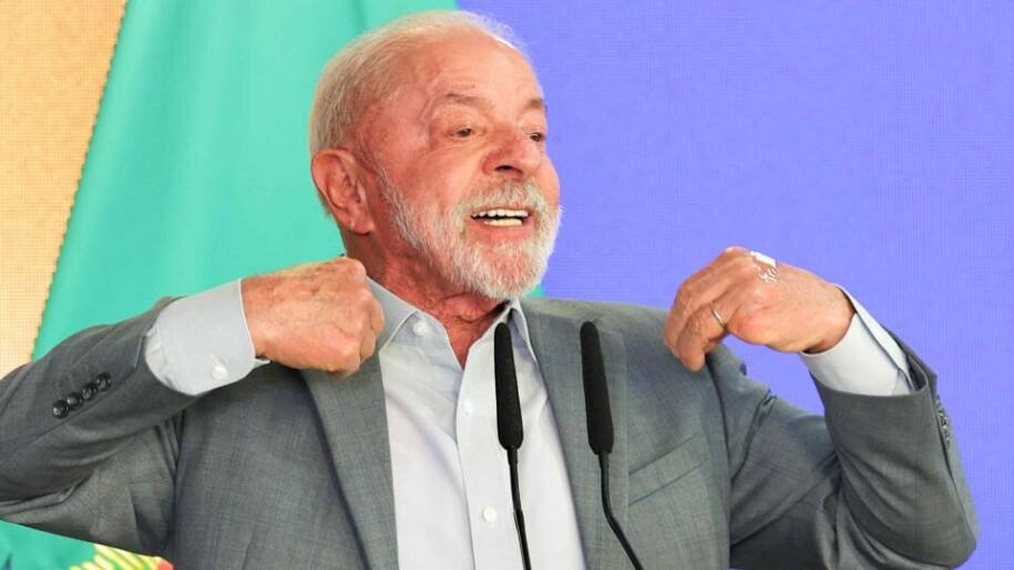 Lula da Silva é parabenizado por líderes após vitória sobre Flávio Bolsonaro nas urnas