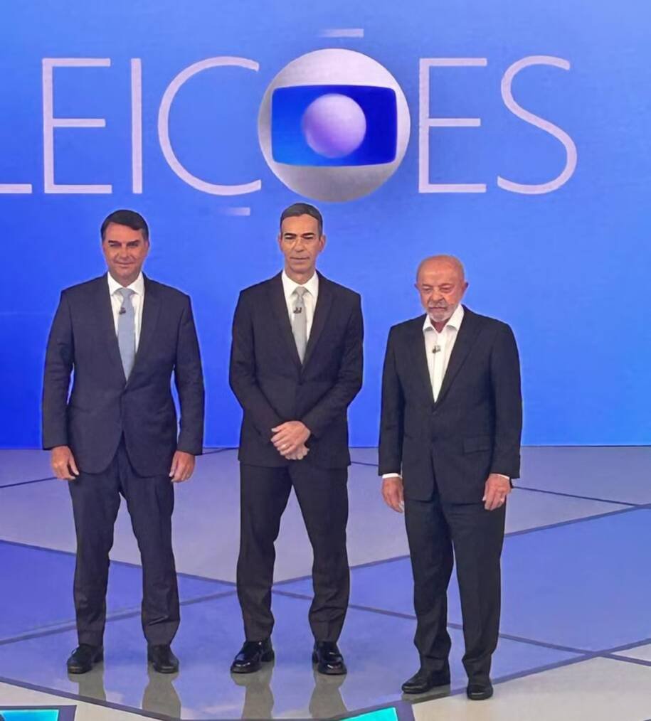 Lula e Flávio Bolsonaro trocam acusações em debate tenso na Globo