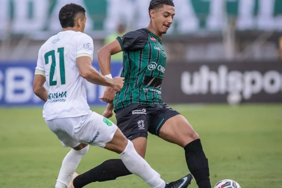 Maringá vence Floresta e conquista acesso inédito à Série B de 2027; jogos suspensos