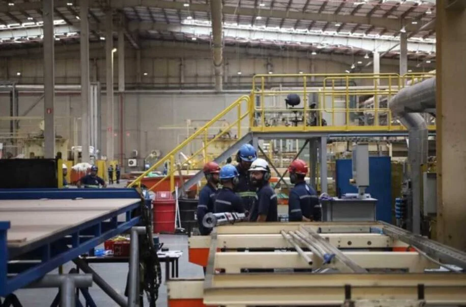 Mato Grosso do Sul registra 1.938 empregos, mas indústria perde 881 vagas!