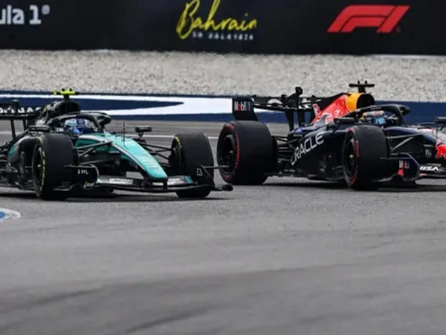 Max Verstappen conquista vitória no GP do Bahrein após caos na Malásia