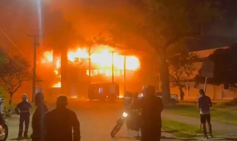 MEC aciona PF e AGU após 10 universidades sofrerem ameaças violentas