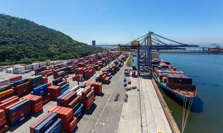 Ministério do Desenvolvimento revela superávit de US$ 1,7 bi e crescimento nas exportações