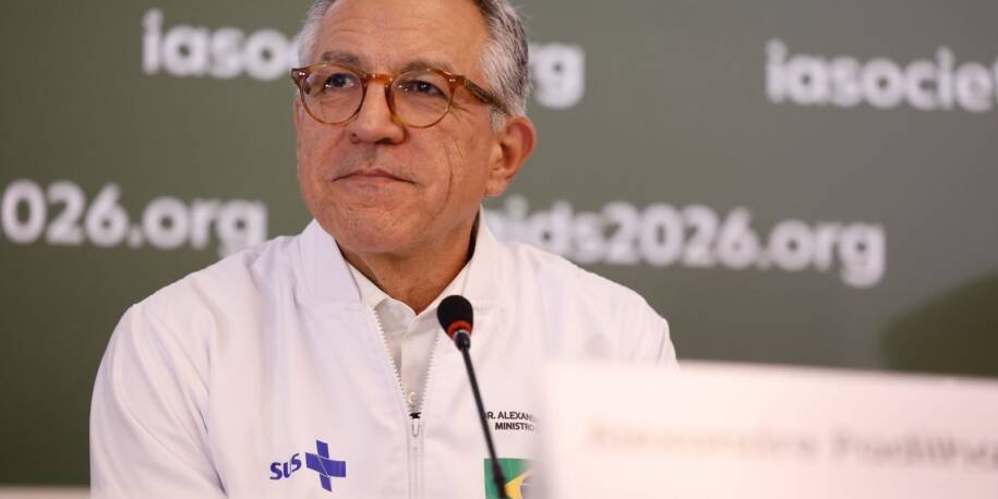 Ministro Alexandre Padilha aciona Justiça contra Veja após desmentido da PF