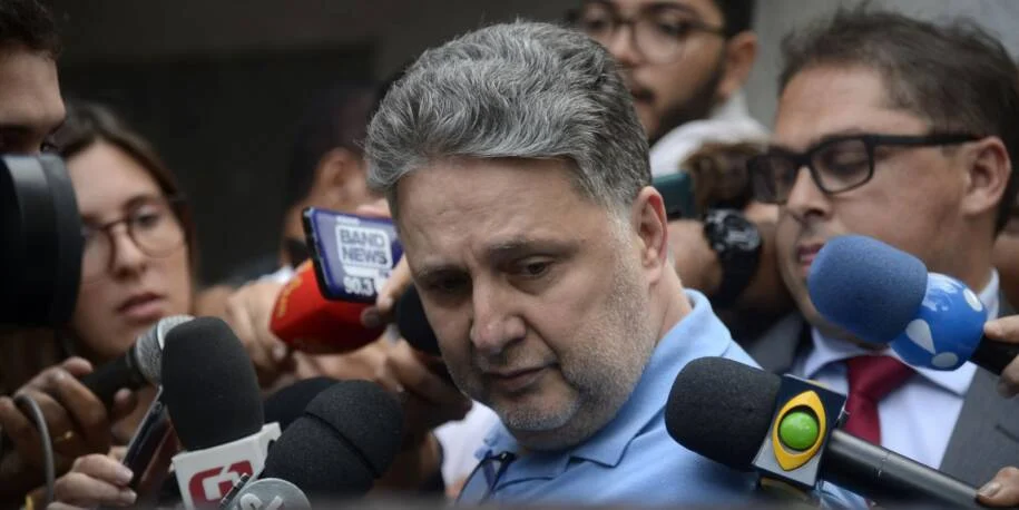 Ministro Floriano de Azevedo Marques decide futuro de Garotinho no TSE