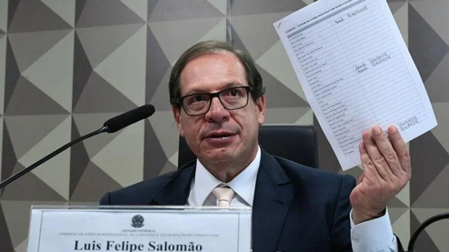 Ministro Luís Felipe Salomão endurece regras sobre precatórios após escândalo do Banco Master