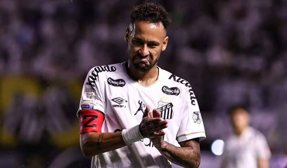 Neymar é denunciado e pode pegar até seis jogos de suspensão após expulsão polêmica