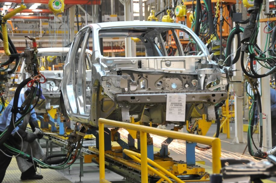 Nissan Livina tem preço corrigido e rivaliza com Chevrolet Spin; entenda!