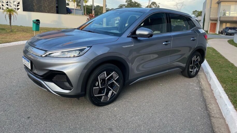OLX Data Autos revela queda acentuada nos preços de SUVs eletrificados em 2026