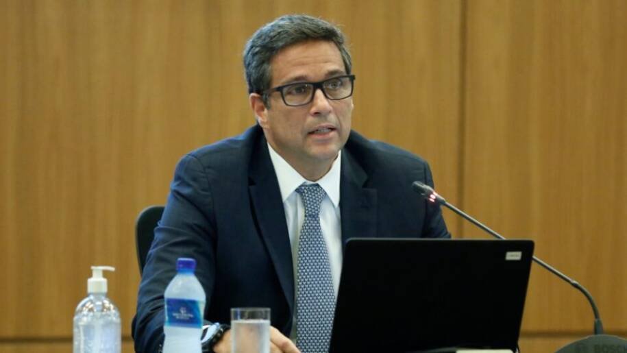 Polícia Federal adia depoimento de Campos Neto sobre escândalo do Banco Master