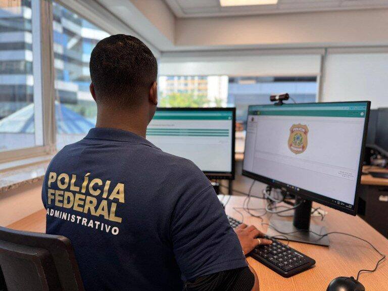 Polícia Federal institui DPA-BASE e obriga psicólogos e instrutores a se cadastrarem