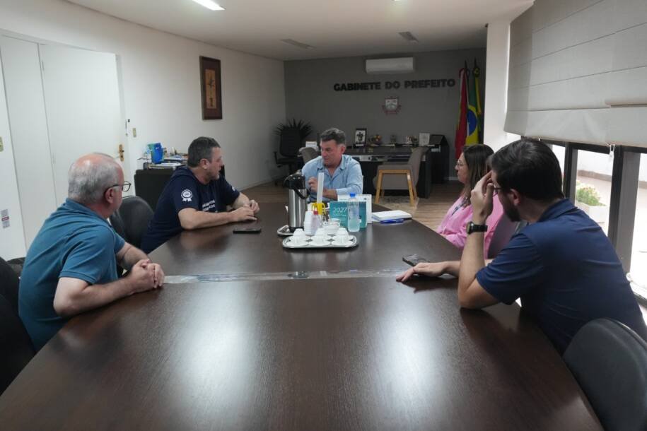 Prefeitura de Balneário Piçarras articula estradas com Luiz Alves e Navegantes e gera expectativa