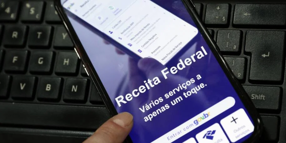 Receita Federal libera R$ 531,6 milhões para 184.442 contribuintes; saiba quem recebe