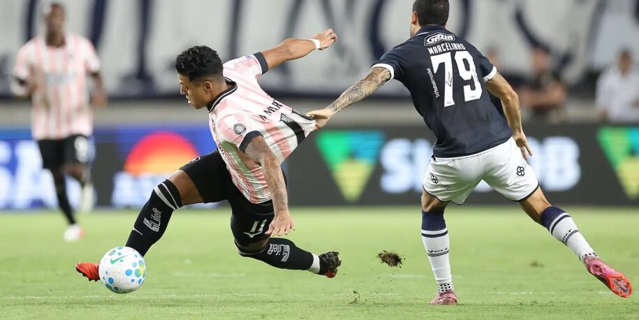 Remo surpreende e vence Botafogo, complicando situação no Brasileirão