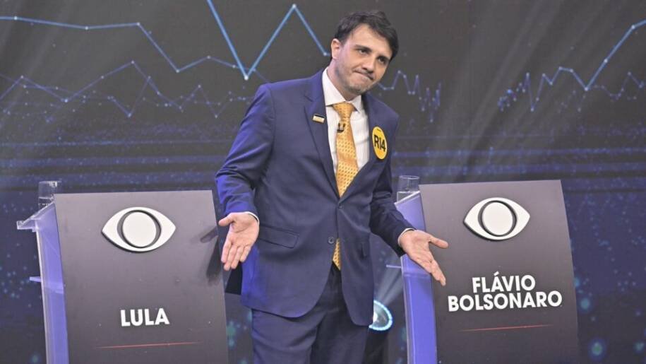 Renan Santos se abstém de votar e critica Flávio Bolsonaro em Vinhedo