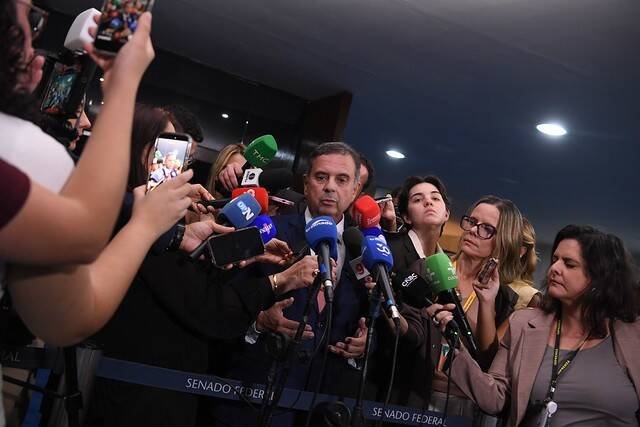 Rogério Marinho diz que autodeclaração de Flávio Bolsonaro foi 'erro de confecção'