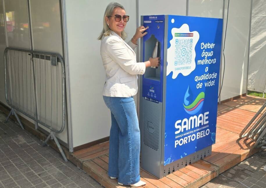 SAMAE garante água potável gratuita no Festival do Camarão 2026 em Porto Belo