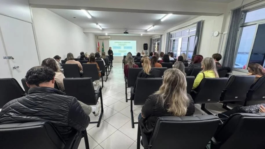 SAS fortalece políticas públicas de Assistência Social em 18 municípios da Amurel