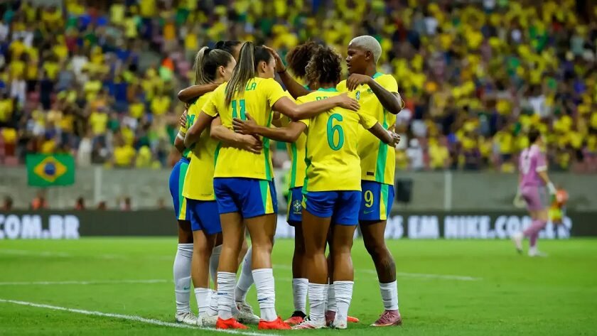 Seleção Brasileira Feminina cede empate à Argentina em amistoso tenso na Arena Pernambuco