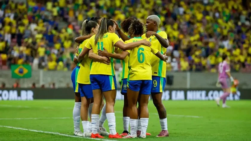 Seleção Brasileira Feminina cede empate à Argentina em amistoso tenso na Arena Pernambuco