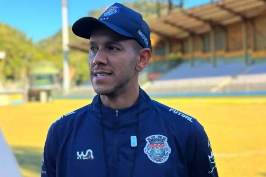Souza e Chefin lutam juntos no Rio de Janeiro FC em meio a dificuldades financeiras