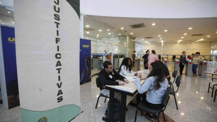 Tribunal Superior Eleitoral revela como justificar ausência nas eleições 2026