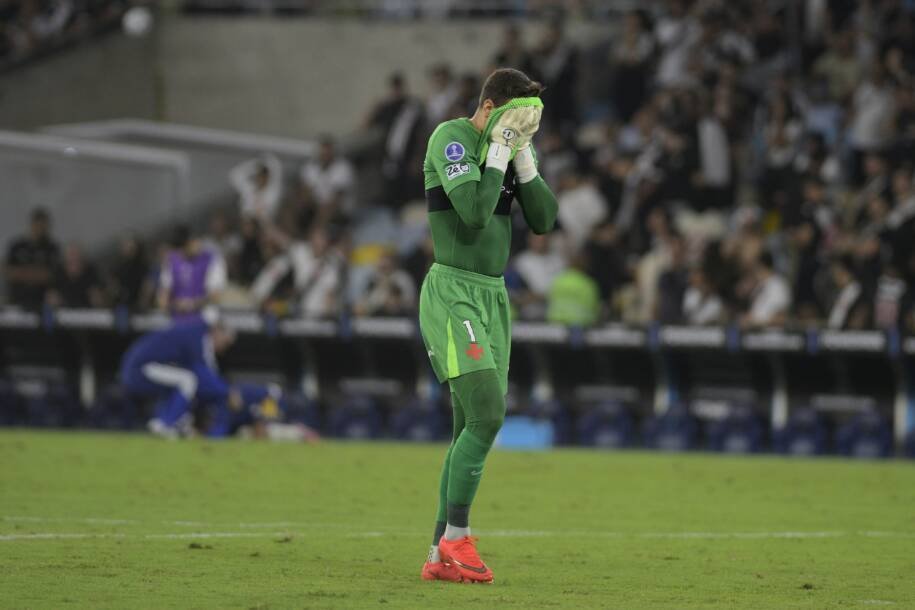 Vasco é eliminado da Sul-Americana após derrota para Boca Juniors no Maracanã