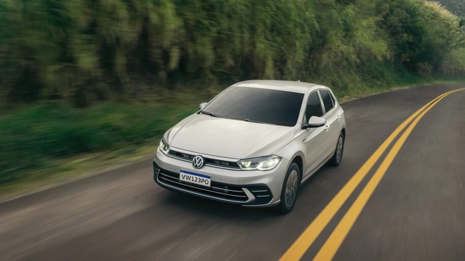 Volkswagen reduz preço do Polo Highline e gera disputa com elétricos