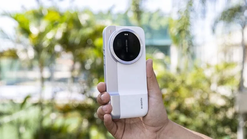 Xiaomi pode cancelar lançamento do 18 Ultra devido a preço elevado de R$ 7.428