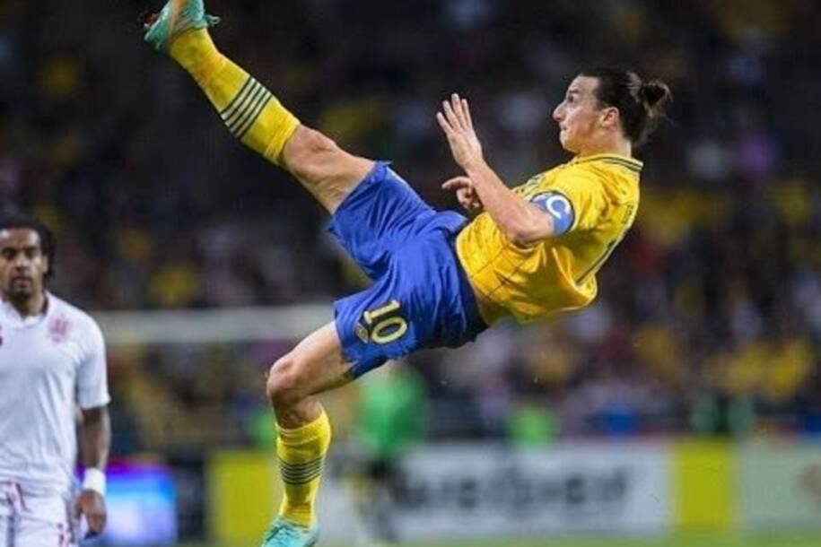 Zlatan Ibrahimovic completa 45 anos e relembram conquistas e polêmicas